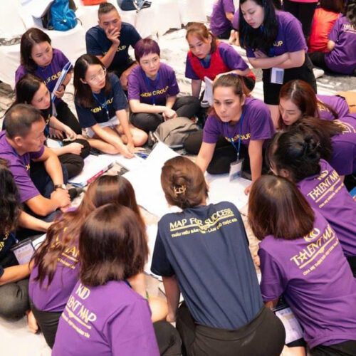 SỰ NGHIỆP – THU NHẬP – LÀM NGHỀ